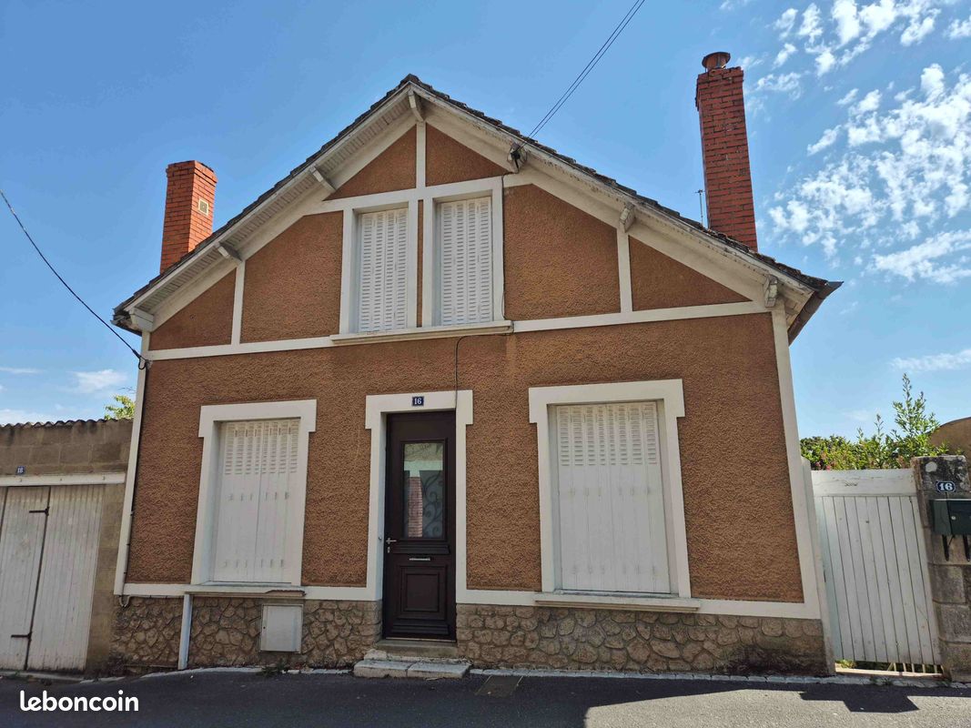 Maison 4 pièces 103 m² · à Montmorillon · 103 m² · 136 000 €