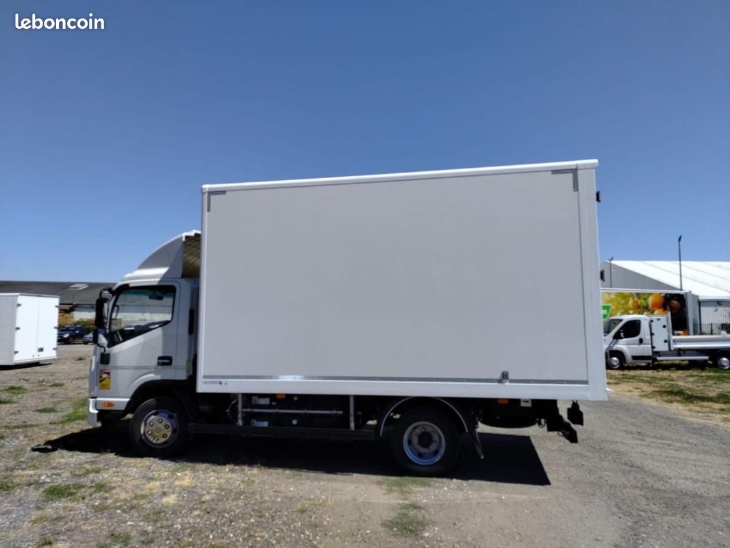 I jac n75 CAISSE FOURGON 2 PORTES ARRIERES (image 3)