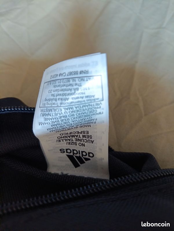 Trousse de toilette Adidas (image 3)