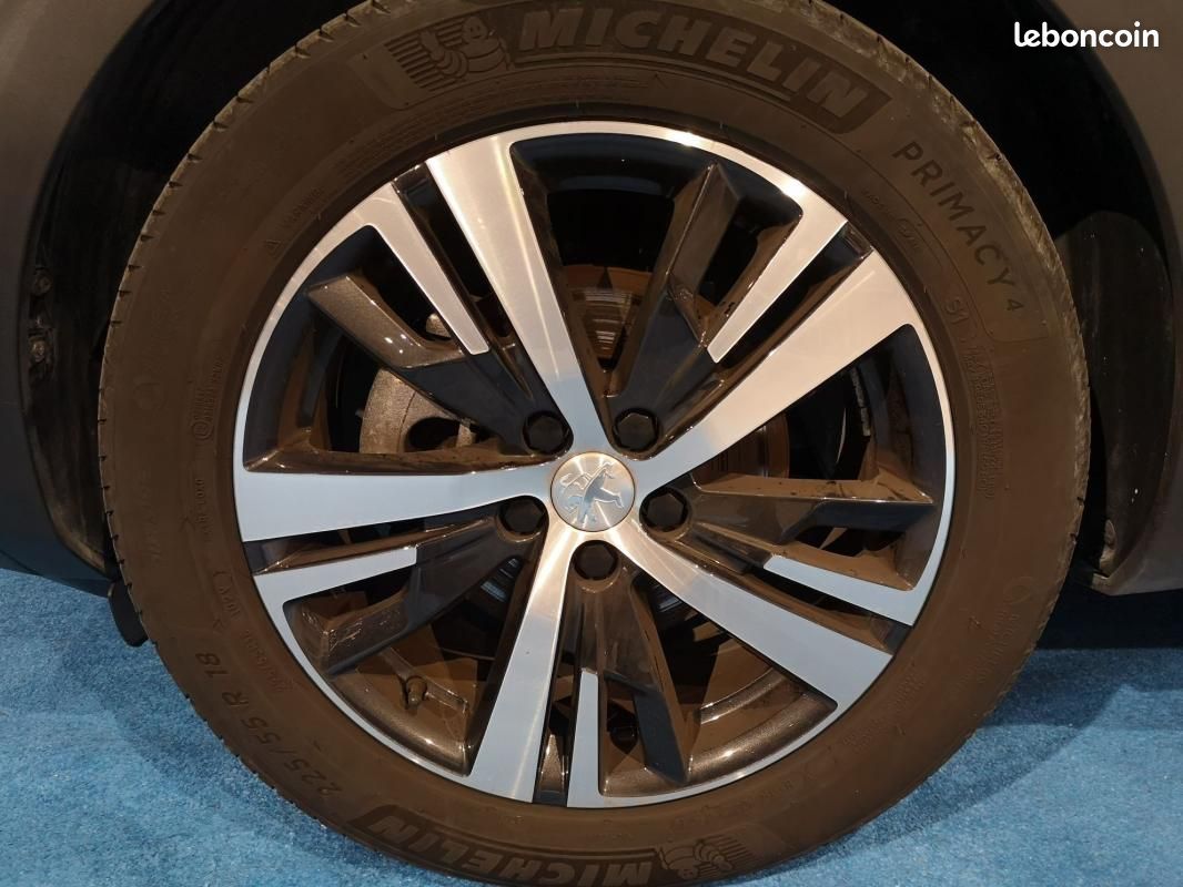 Peugeot 3008 BLUEHDI 130CH S&S EAT8 ALLURE (image 8)
