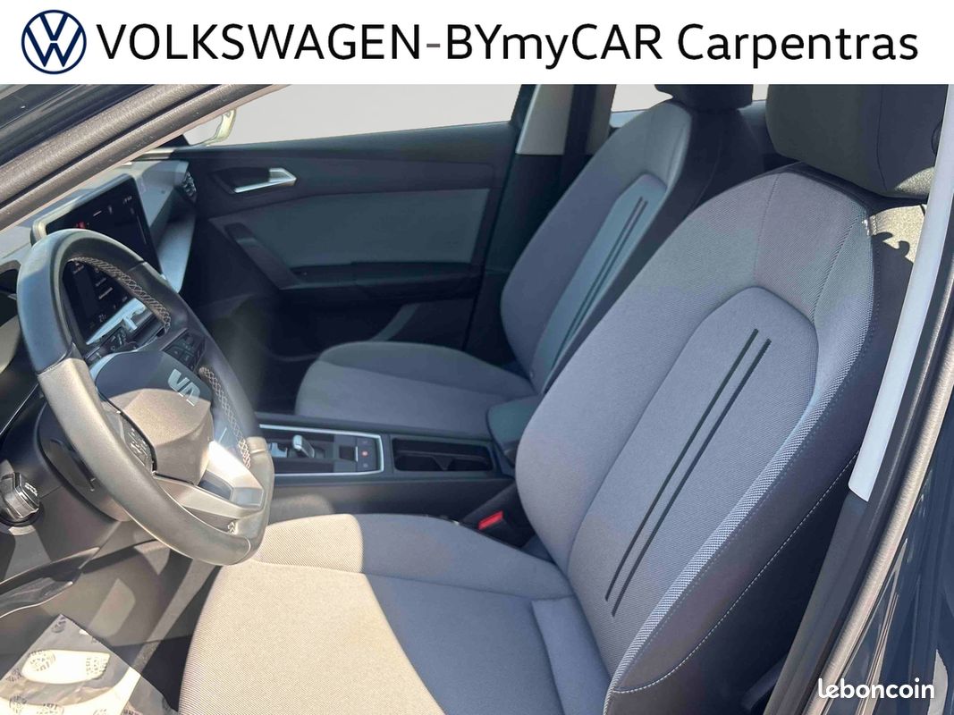 SEAT Leon 1.5 eTSI Hybrid 115 DSG7 Business (image 22)