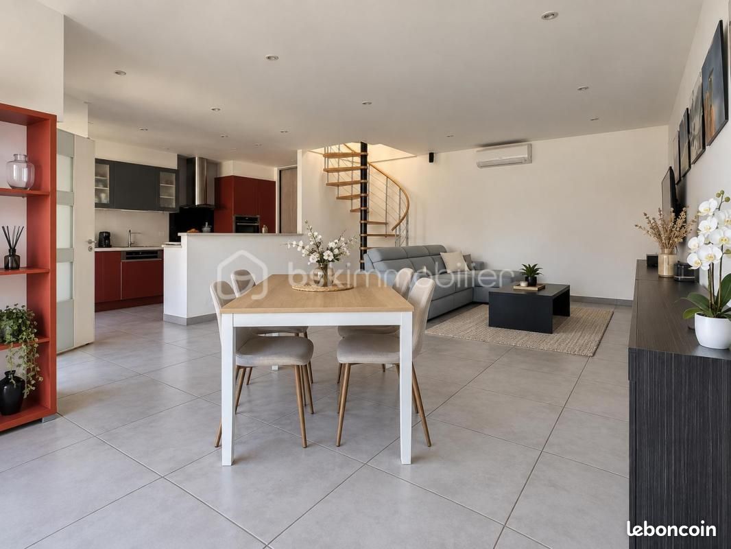 Maison 5 pièces 135 m² · à Cagnes-sur-Mer · 135 m² · 595 000 €