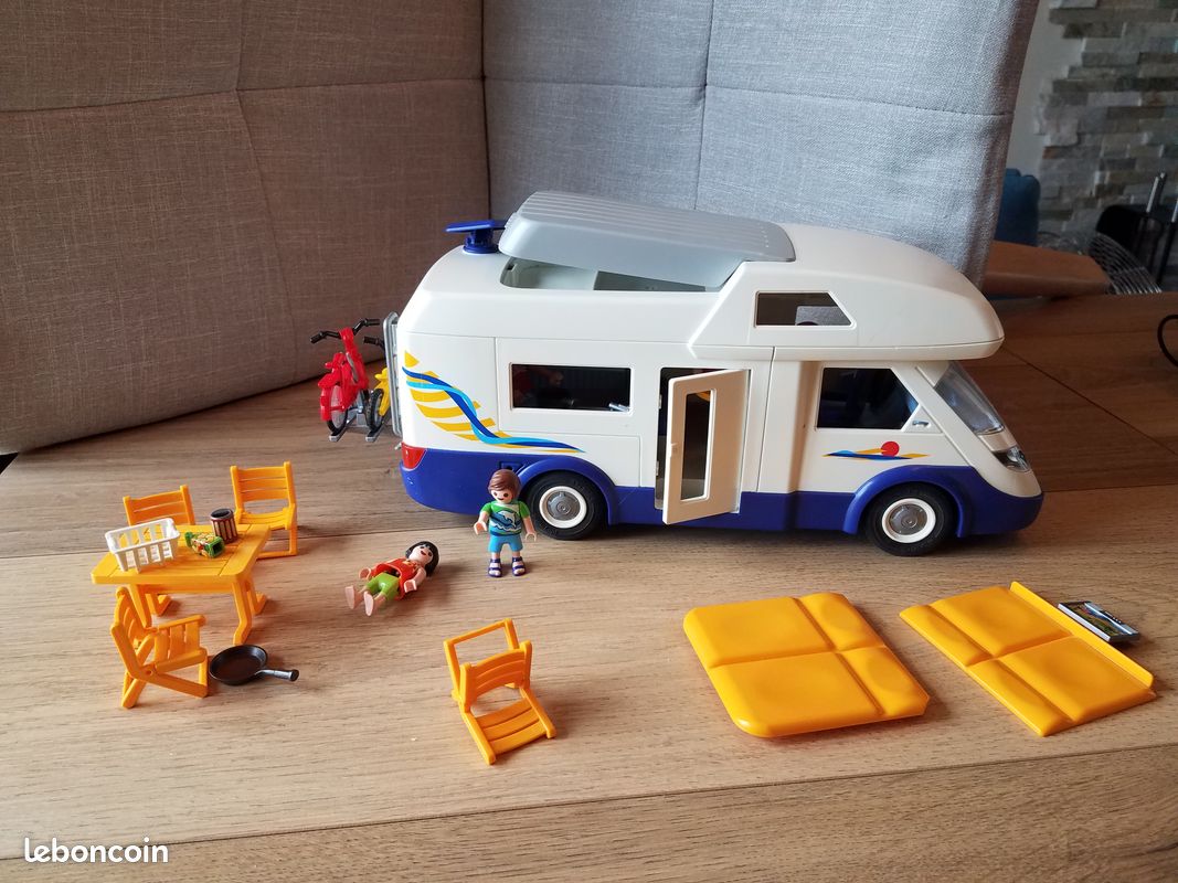 Playmobil grand camping-car 4859 Jeux Jouets