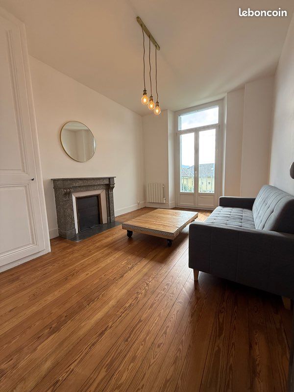 Appartement 2 pièces 56 m² · à Aix-les-Bains · 56 m² · 930 €