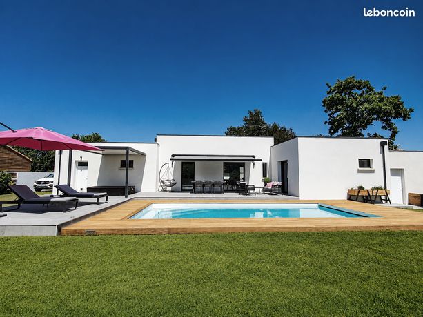 Maison 4 chambres avec piscine, jacuzzi et double garage