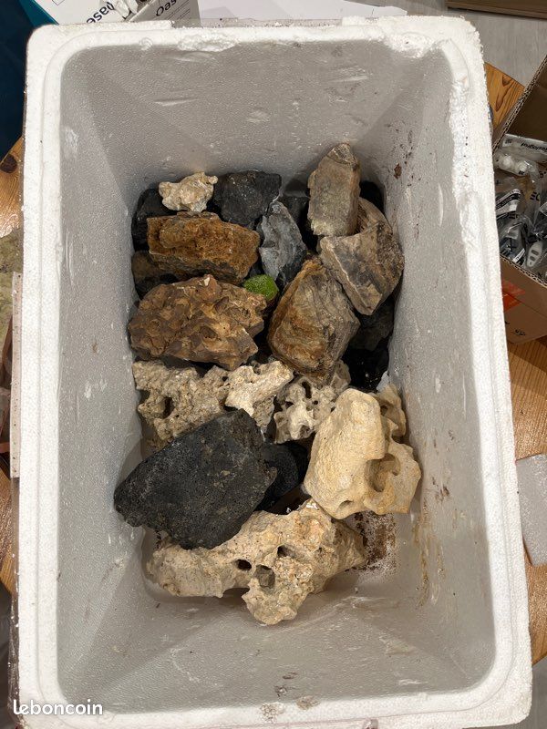 Roches pour aquarium (image 1)