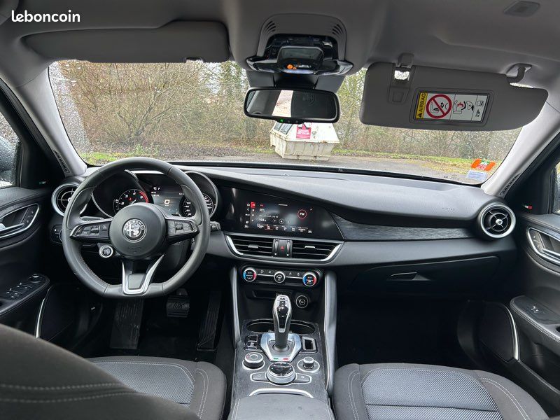 Alpha Roméo Giulia 2.2 JTD Turbo (image 5)