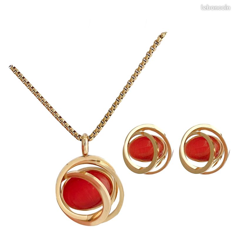 Parure De Bijoux Pierres Rouges Et Vertes - Métal Doré - Garanti Sans Nickel - Neuf Avec étiquettes