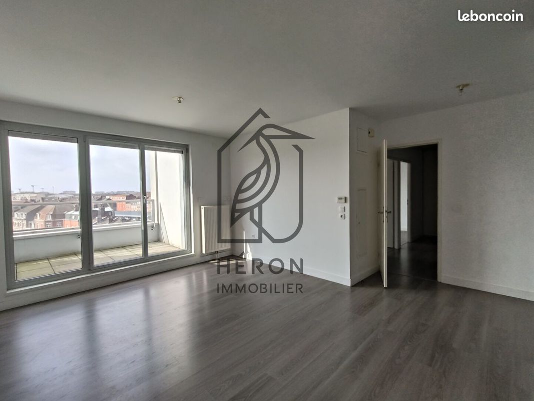 Appartement 3 pièces 61 m² · à Lille · 61 m² · 912 €