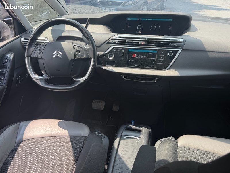 Citroën c4 Picasso spacetourer 1.2 130 bva shine (image 8)