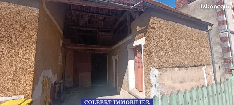 Maison 1 pièce 160 m²