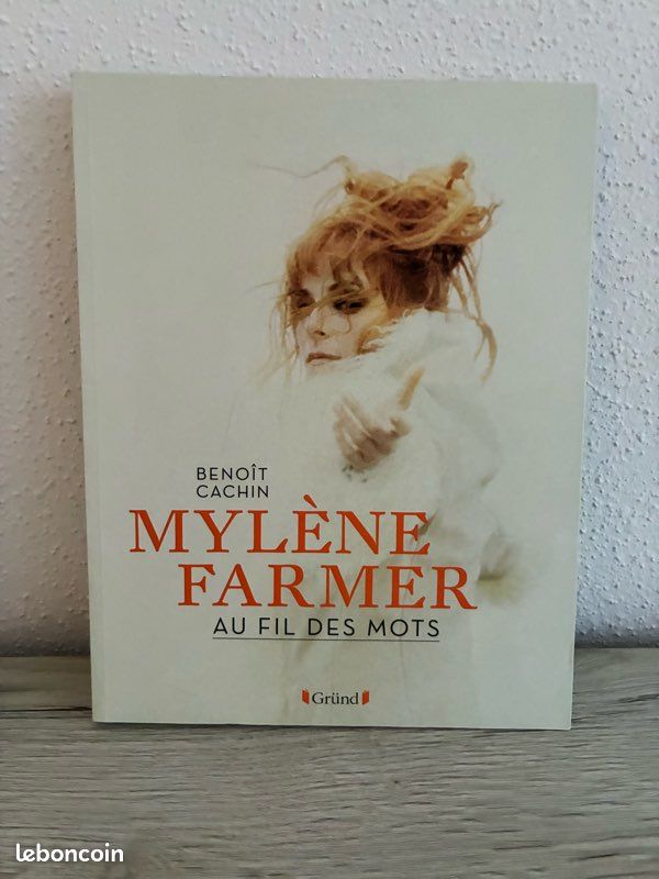 Livre Au fil des mots Mylène Farmer (image 1)