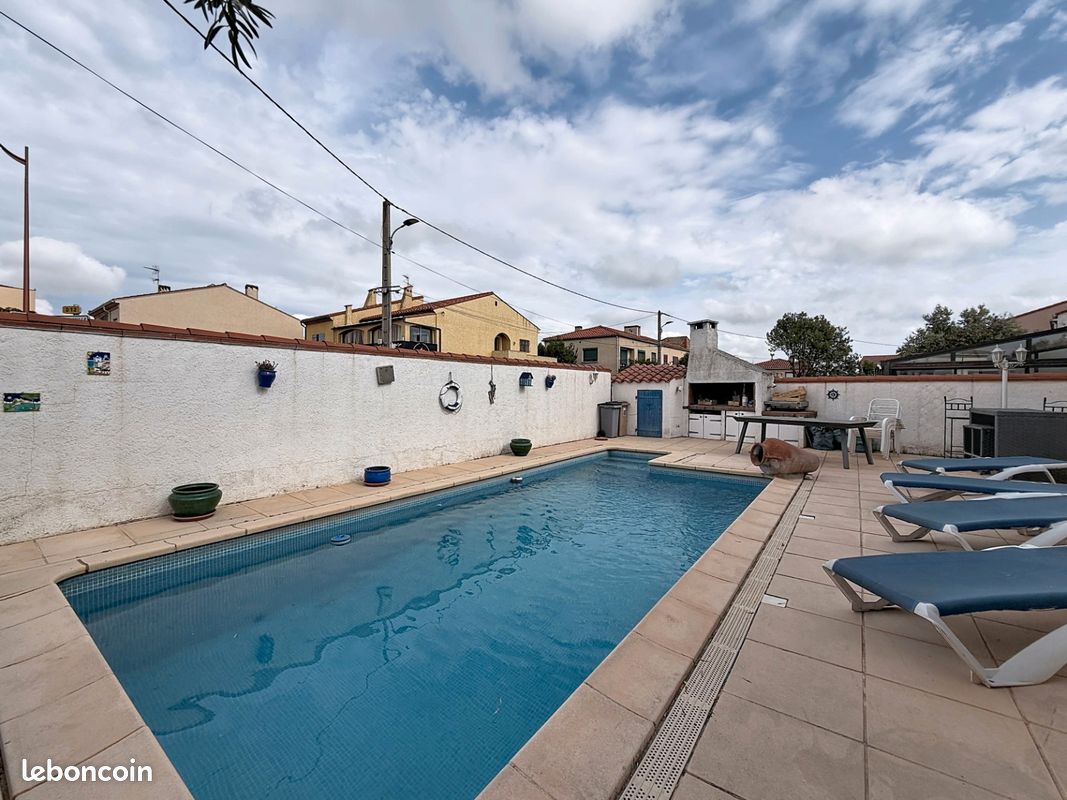 Maison 5 pièces 111 m² · à Pia · 111 m² · 283 500 €