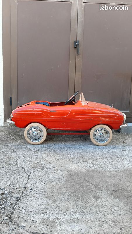 GIORDANI - Voiture à pédales en tôle, Modèle Indianapolis