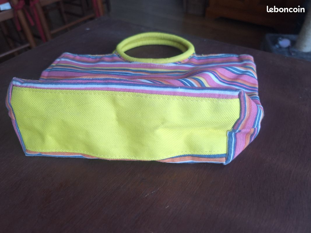 đđ Petit sac Ă main fille rayĂ© rose, jaune, bleu et blanc â TrĂšs joli (image 3)