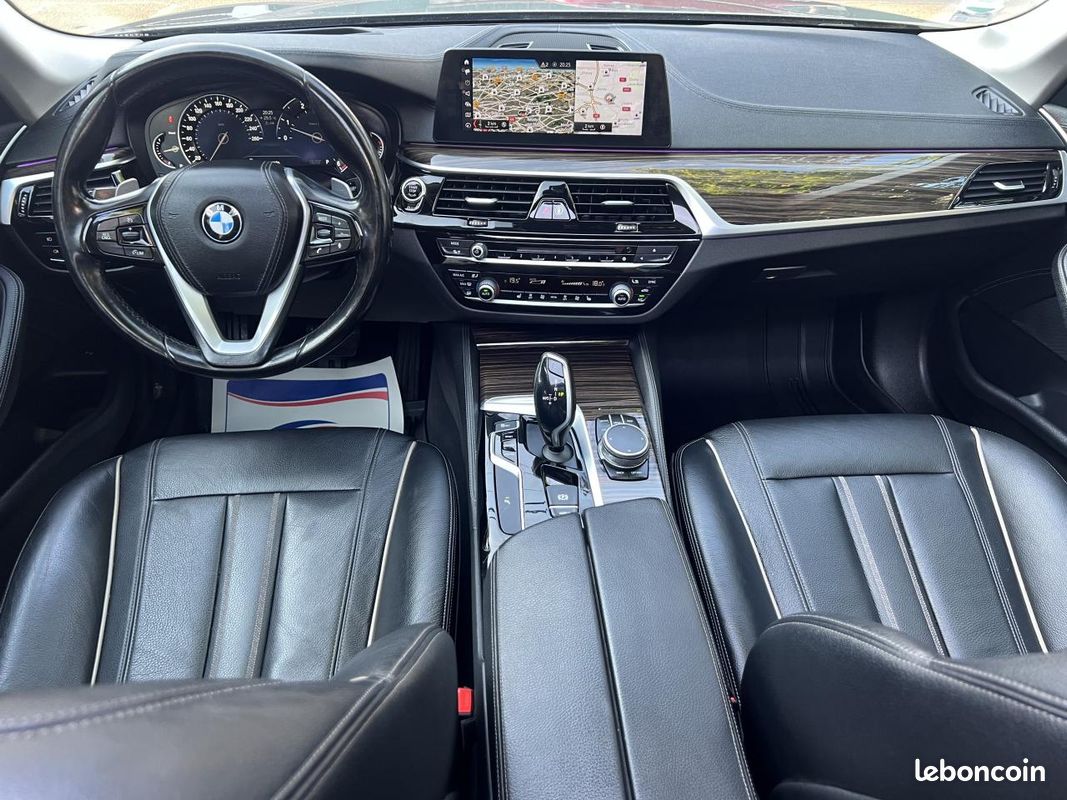 BMW SERIE 5 530d xDrive - BVA Sport Steptronic BERLINE G30 F90 Luxury PHASE 1 (image 6)
