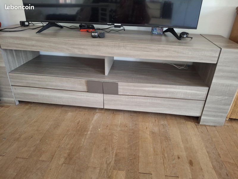 Meuble tv ,gaziniere , télé , et lit (image 2)