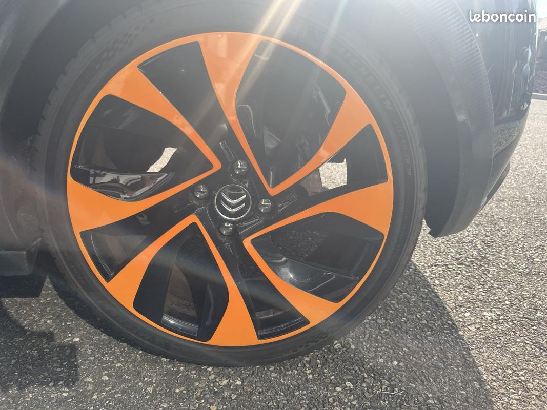 DS DS 3 1.6 THP 16V - 202 BERLINE Racing (image 26)