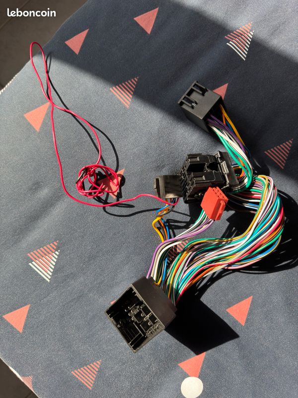 Adaptateur Autoradio NAC PSA Plug & Play (image 1)