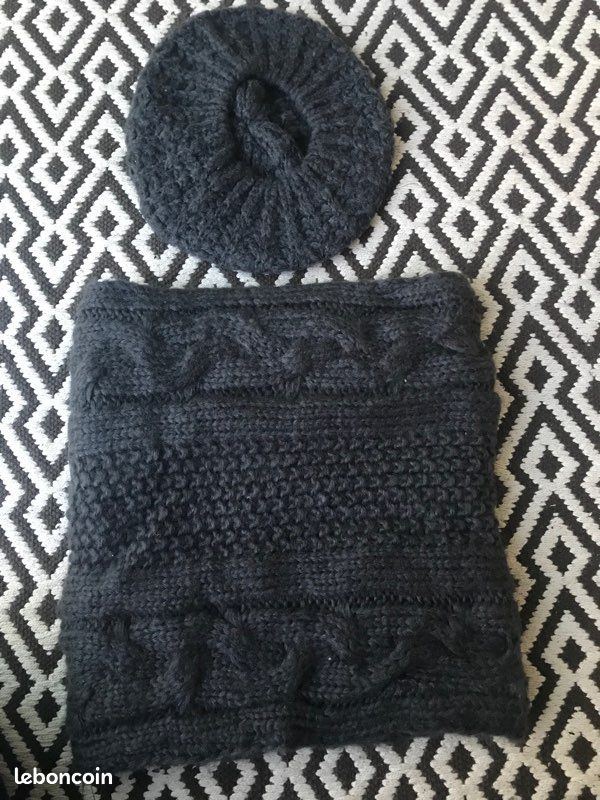 Lot bonnet et écharpe gris MOA (image 2)