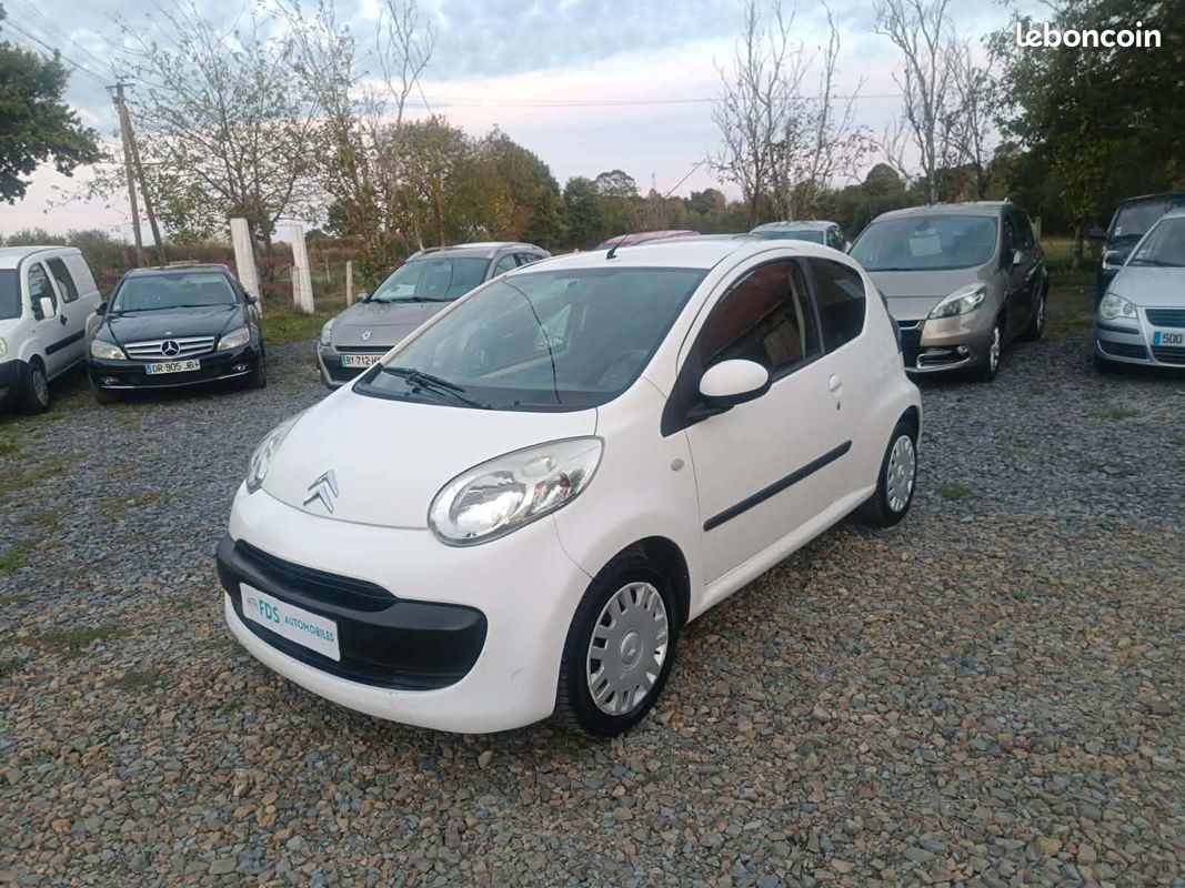 CITROEN C1 1.4 HDi 55 Confort 3p (image 2)