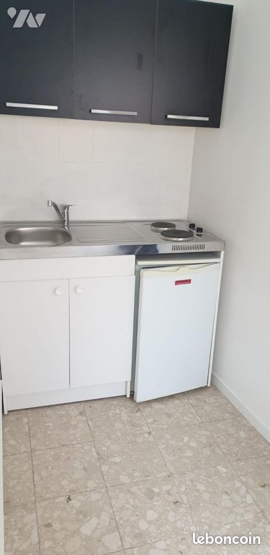 Studio 1 pièce 20 m² (image 2)
