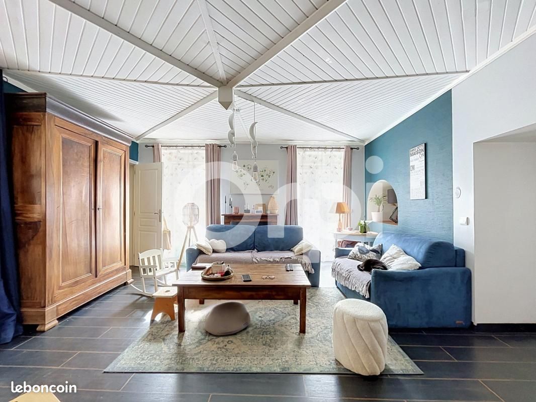 Maison 6 pièces 215 m² · à Montereau-Fault-Yonne · 215 m² · 260 000 €