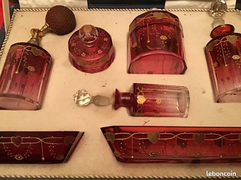 Ancien nécessaire de toilette en cristal (image 7)