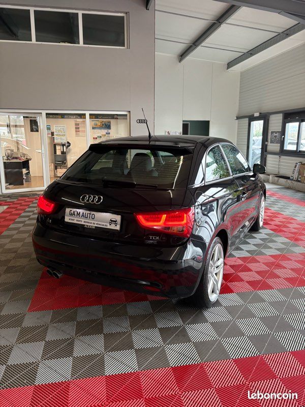 AUDI A1 2.0 TDI 143cv SLINE 1ere main (image 9)