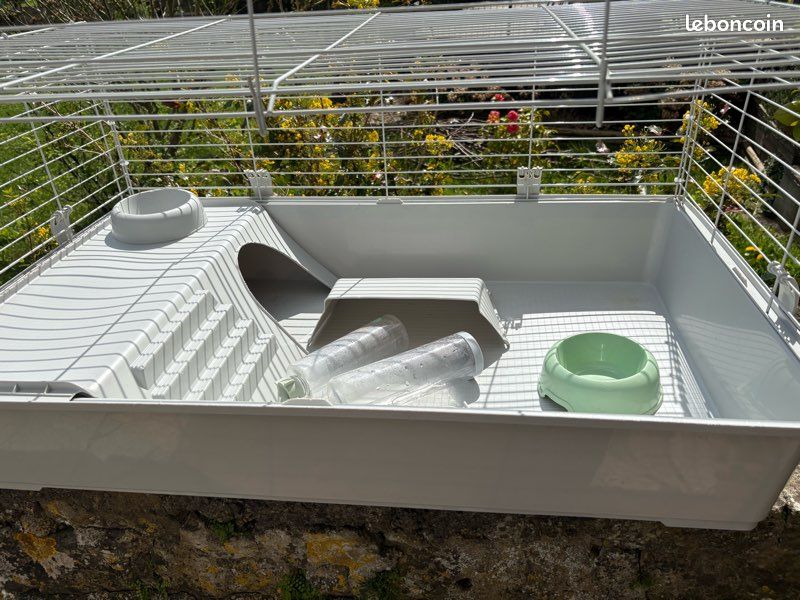 Vend cage pour lapin (image 1)