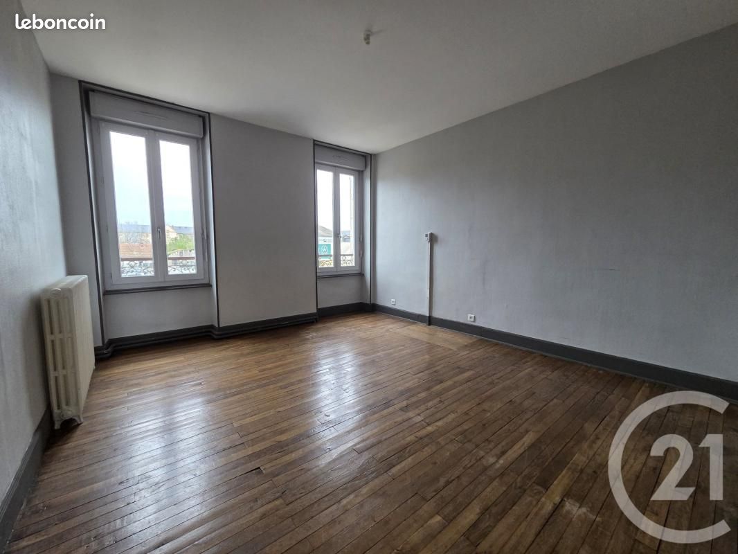 Appartement 4 pièces 80 m² · à Varennes-sur-Allier · 80 m² · 610 €/mois