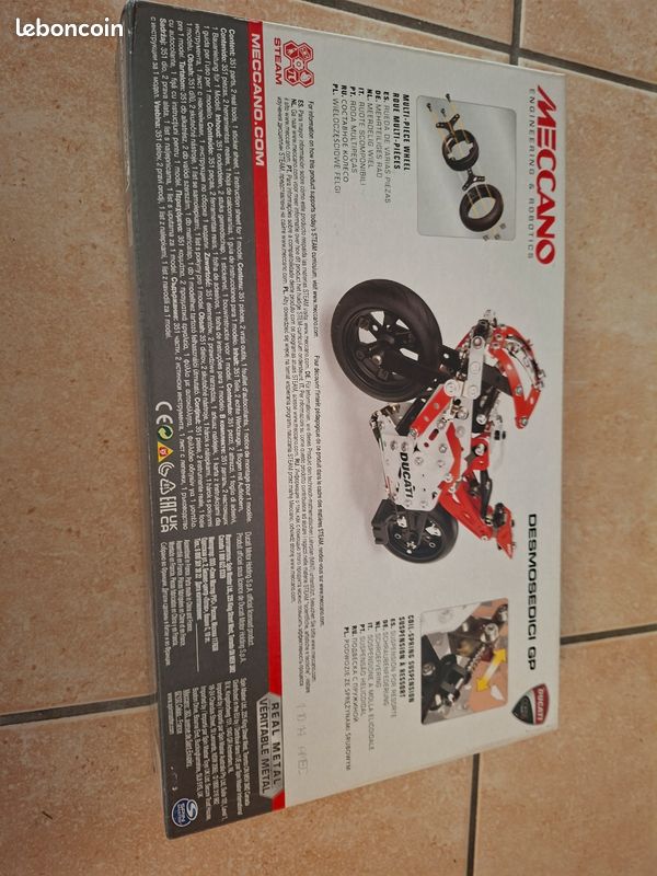 Jeu de construction Moto Ducati de collection (image 2)