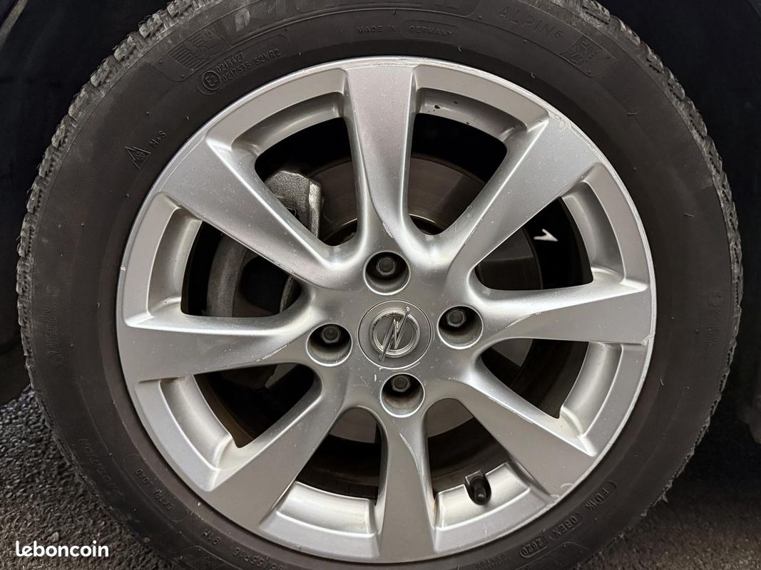 Opel corsa 1.2 t 100 elegance (image 26)
