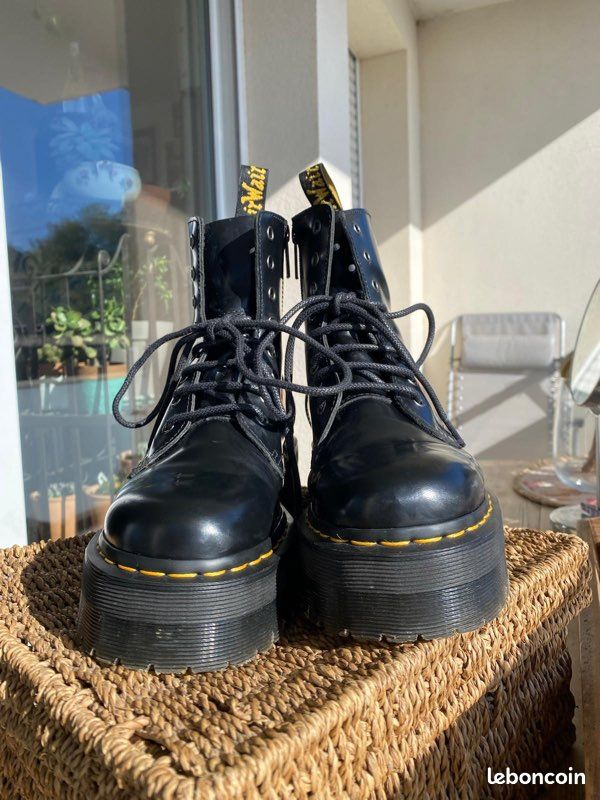 Dr Martens femme Chaussures