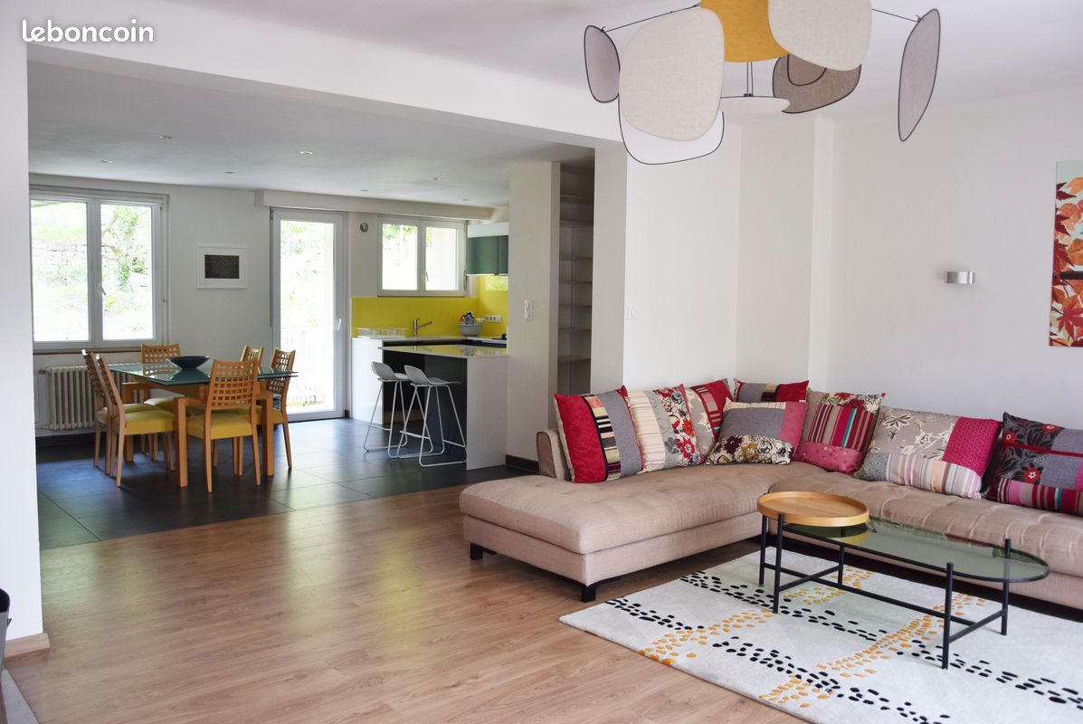 Appartement 3 pièces 90 m² · à Ribeauvillé · 90 m² · 900 €/mois