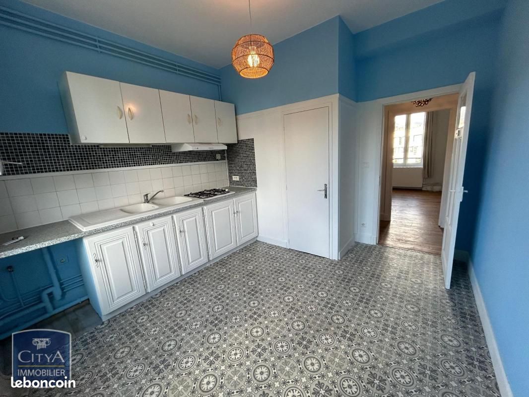 Appartement 3 pièces 59 m² · à Clermont-Ferrand · 59 m² · 750 €/mois