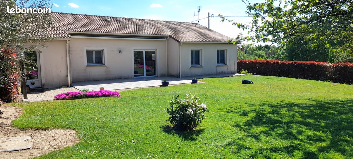 Maison 6 pièces 131 m² · à Mazières-en-Gâtine · 131 m² · 210 000 €