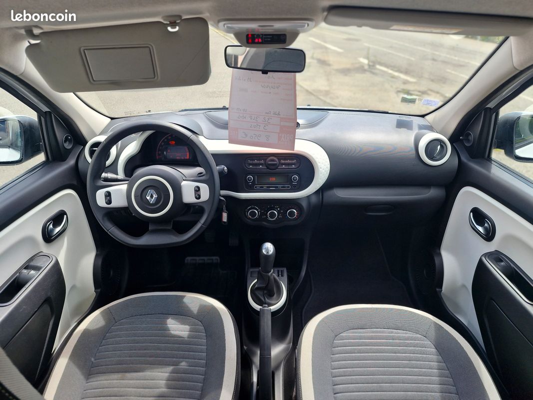 Renault TWINGO 2016 / 1.0Sce 70ch / 32 348klm (image 2)
