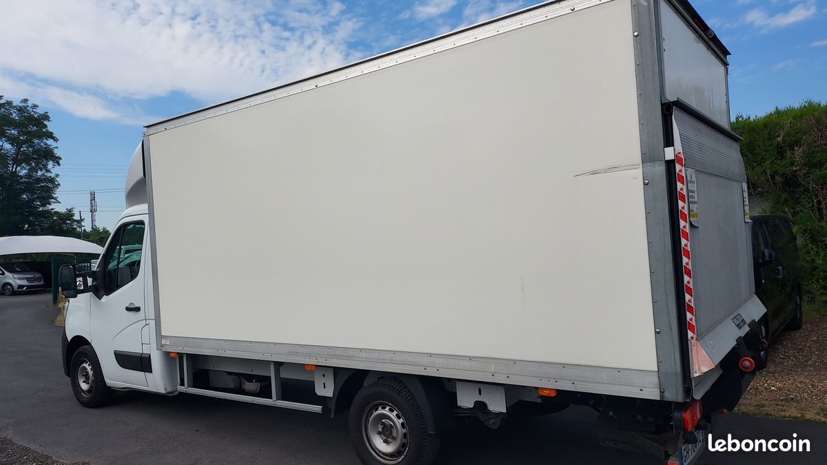 Renault MASTER III GRD VOL GRUAU R3500 L3 2.3 BLUE DCI 145CH CONFORT CAISSE BASSE +HAYON (image 4)