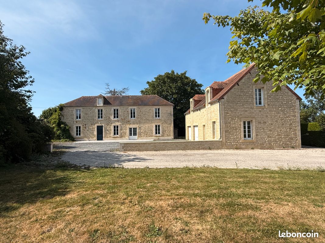 Maison 6 pièces 151 m² · à Nonant · 151 m² · 480 700 €