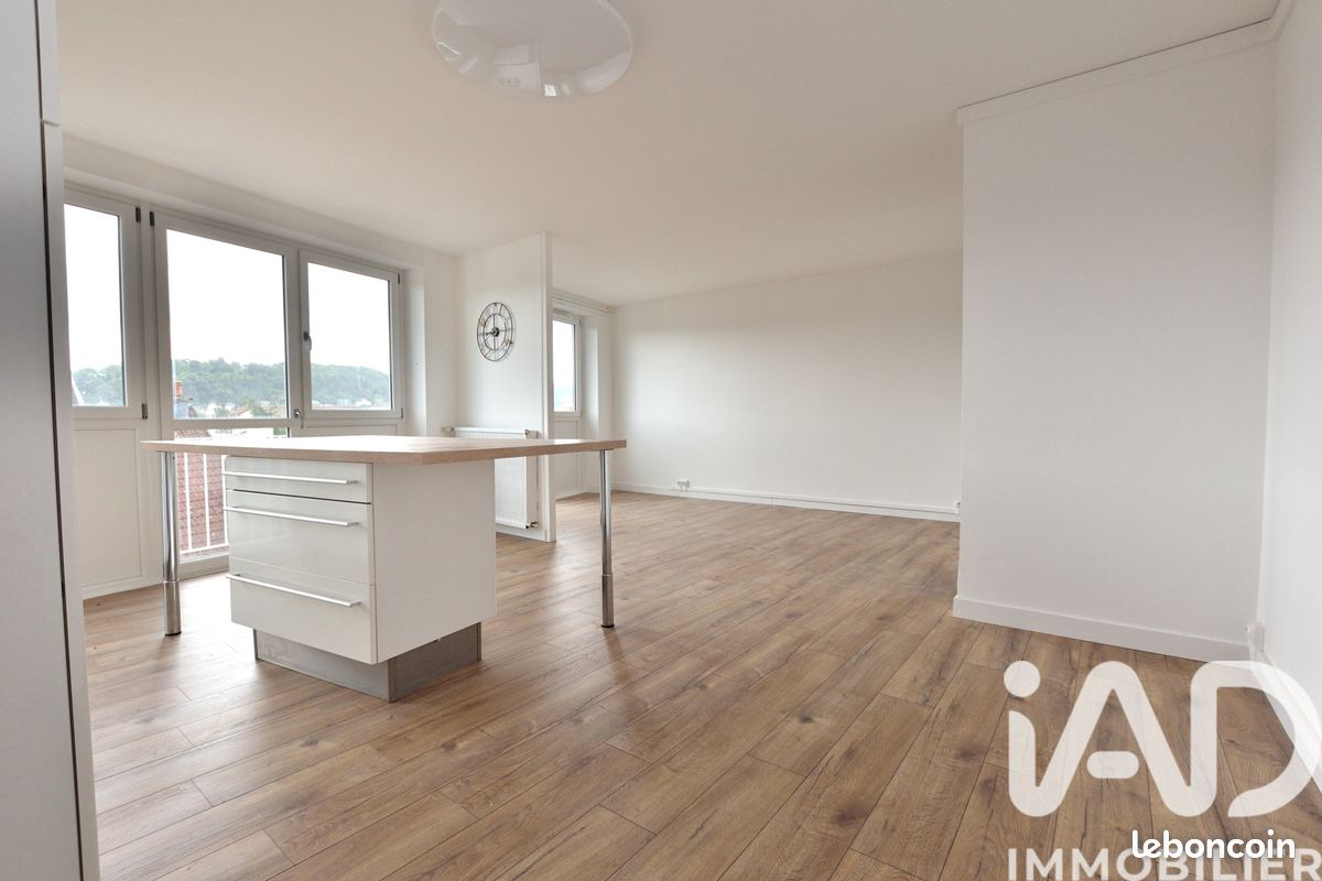 Appartement 3 pièces 84 m² · à Épinal · 84 m² · 120 000 €