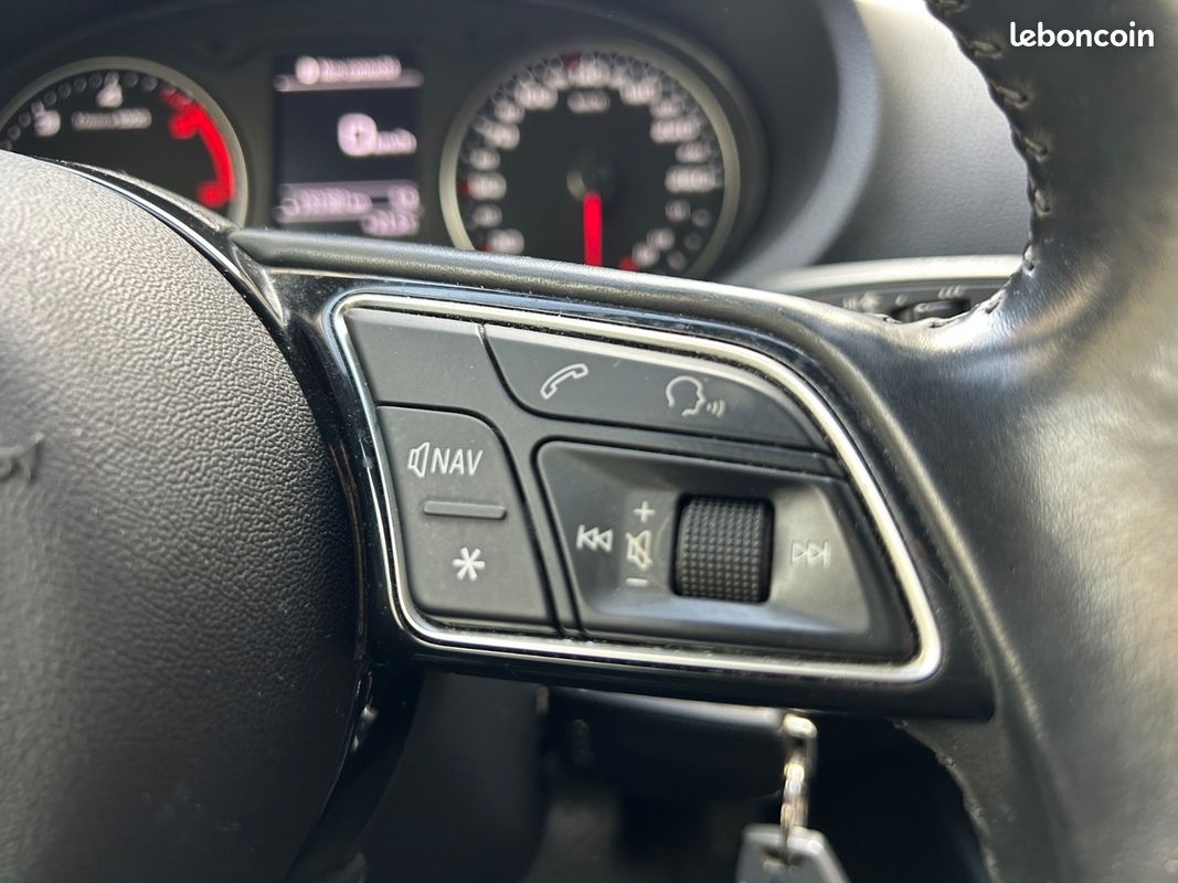 AUDI A3 SPORTBACK 1.6 TDI 116 Design Luxe - Suivi d'Entretien Complet (image 15)