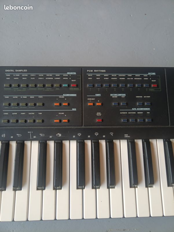 Synthétiseur Bontempi AZ 8000 - Digital PCM Stereo Midi (image 3)