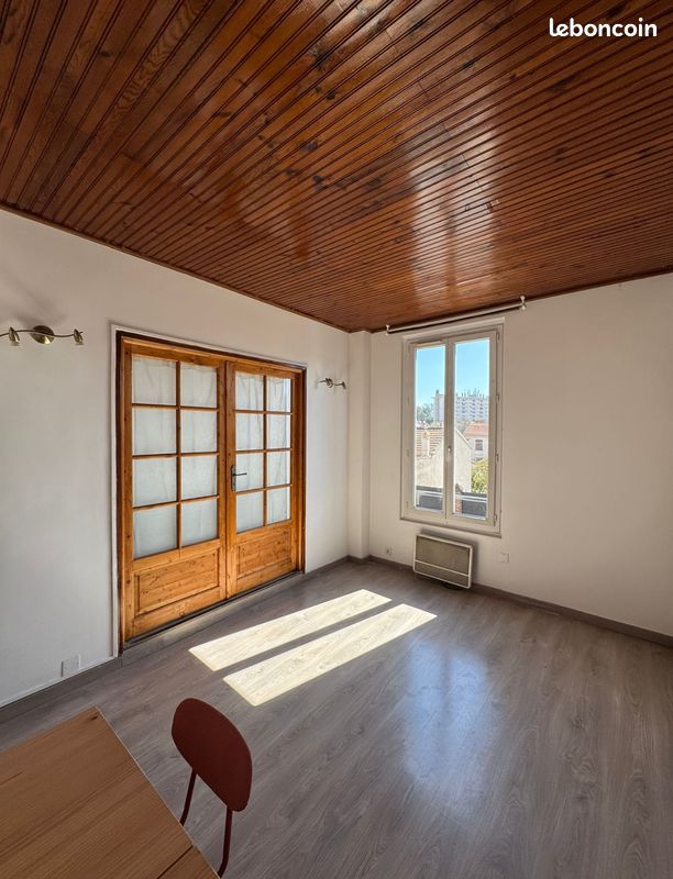 Appartement 3 pièces 49 m² · à Villejuif · 49 m² · 1 440 €/mois