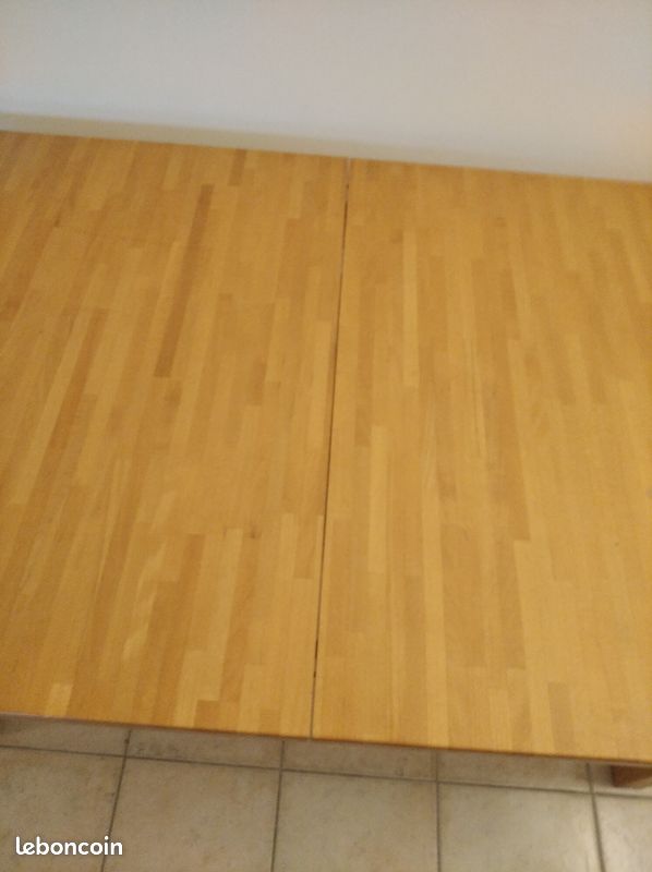 Table en pin massif (image 3)