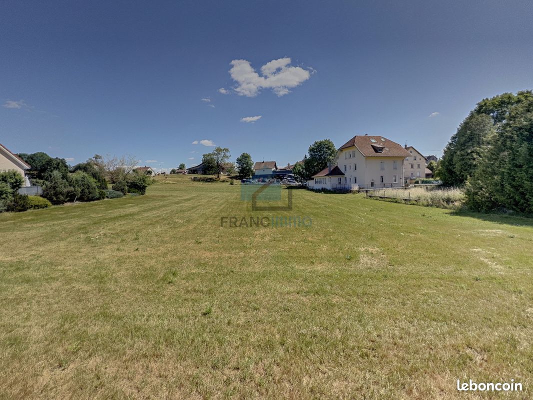 Terrain 1396 m² · à Charquemont · 1 396 m² · 178 000 €