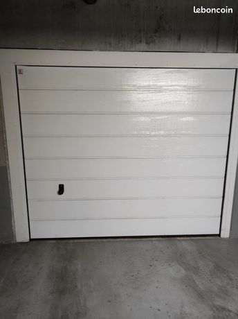 Loue Box Parking Chatenay-Malabry 251 Avenue de la division Leclerc. 12 m2
