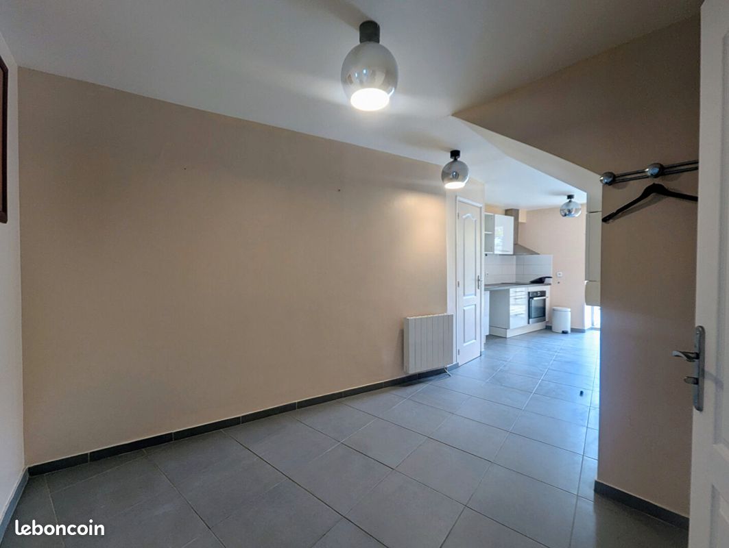 Appartement 3 pièces 39 m² · à Maisons-Laffitte · 39 m² · 1 025 €