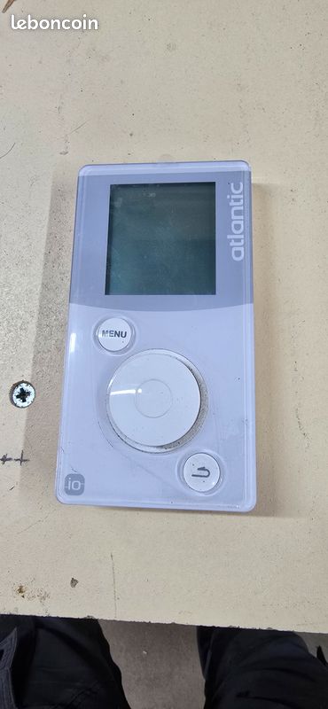 Commande d'ambiance telecommande thermostat écran Atlantic PAC pompe a chaleur r32 (image 1)