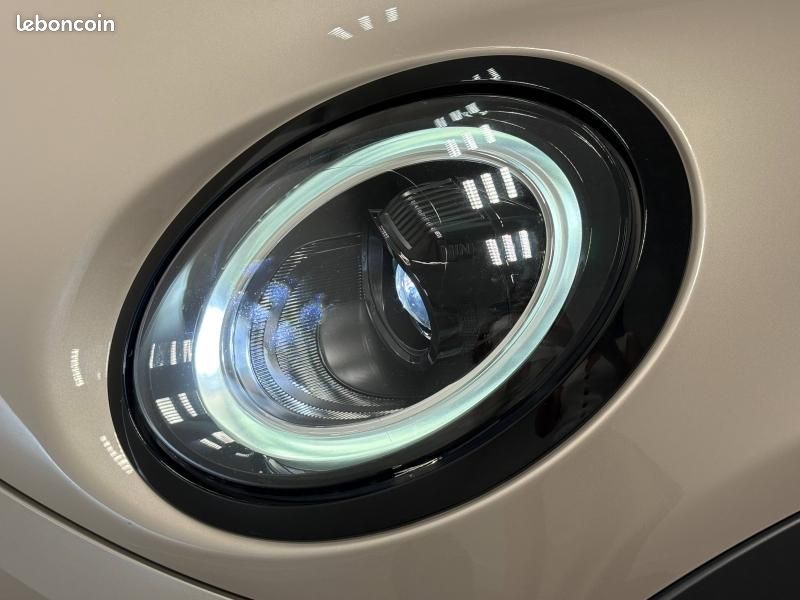 Mini Mini 5 Portes Cooper 136ch Edition Premium Plus BVA7 (image 8)